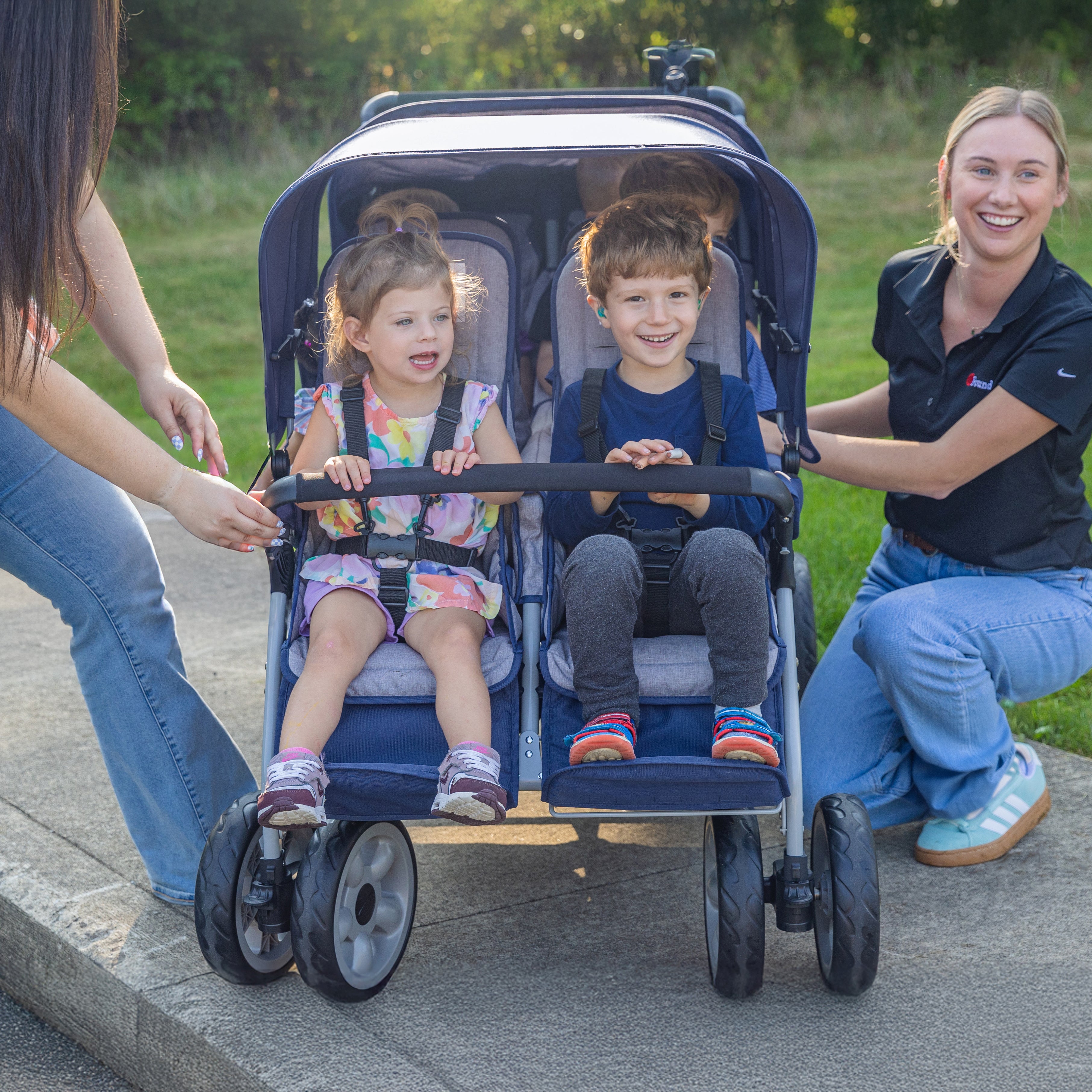 Gaggle Jamboree Folding 6-Seat Stroller | Foundations Multi Child