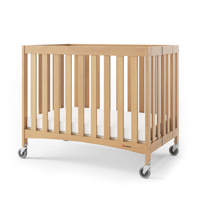 Travel Sleeper™ Folding Mini Crib Intl